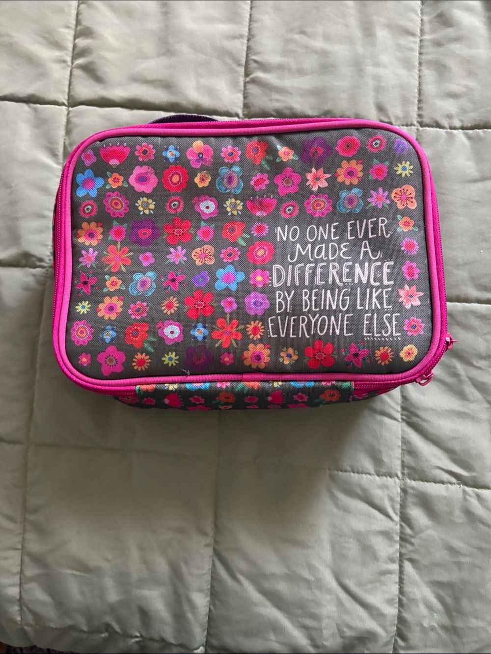 NATURAL LIFE Floral Cosmetic Case in Pink with Multicolor Flowers